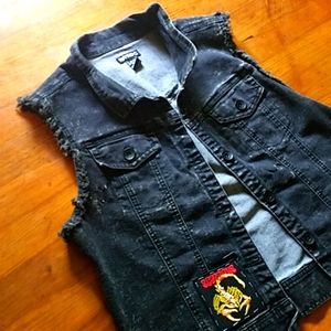 Hot Topic distressed denim vest